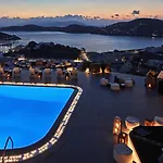 Resort Liostasi Chora (Ios)