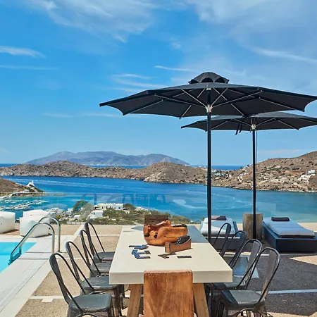 Liostasi Resort Chora