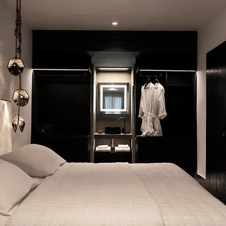 Liostasi 5* Chora (Ios)