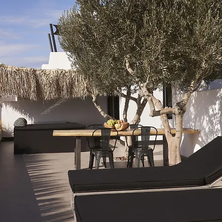 Resort Liostasi Chora (Ios)