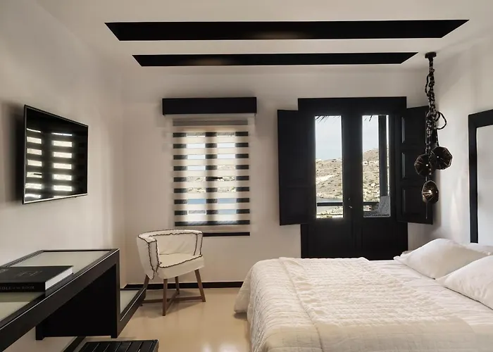 Liostasi Resort Chora