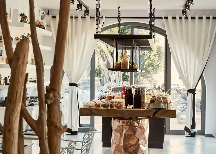 Üdülőközpont Liostasi 5*