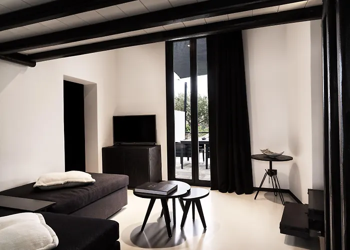 Liostasi Resort Chora