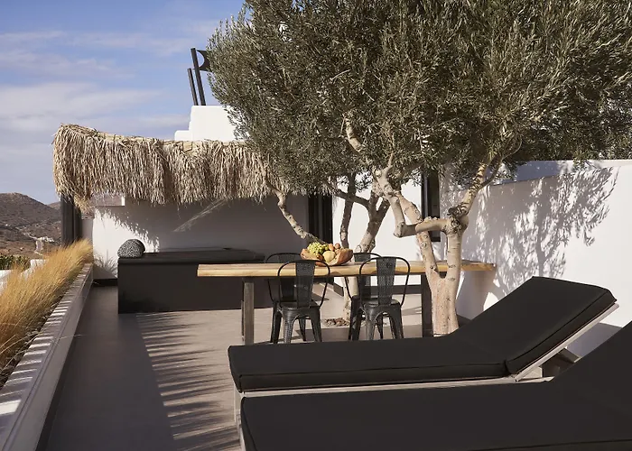 Üdülőközpont Liostasi Íosz